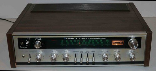 Ampli tuner stéréophonique